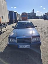 Mercedes-Benz CE 230 - Mercedes-Benz CE 230 aus 1990