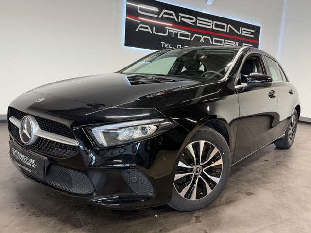 MERCEDES-BENZ A 180d**Sport+LED+Kamera**