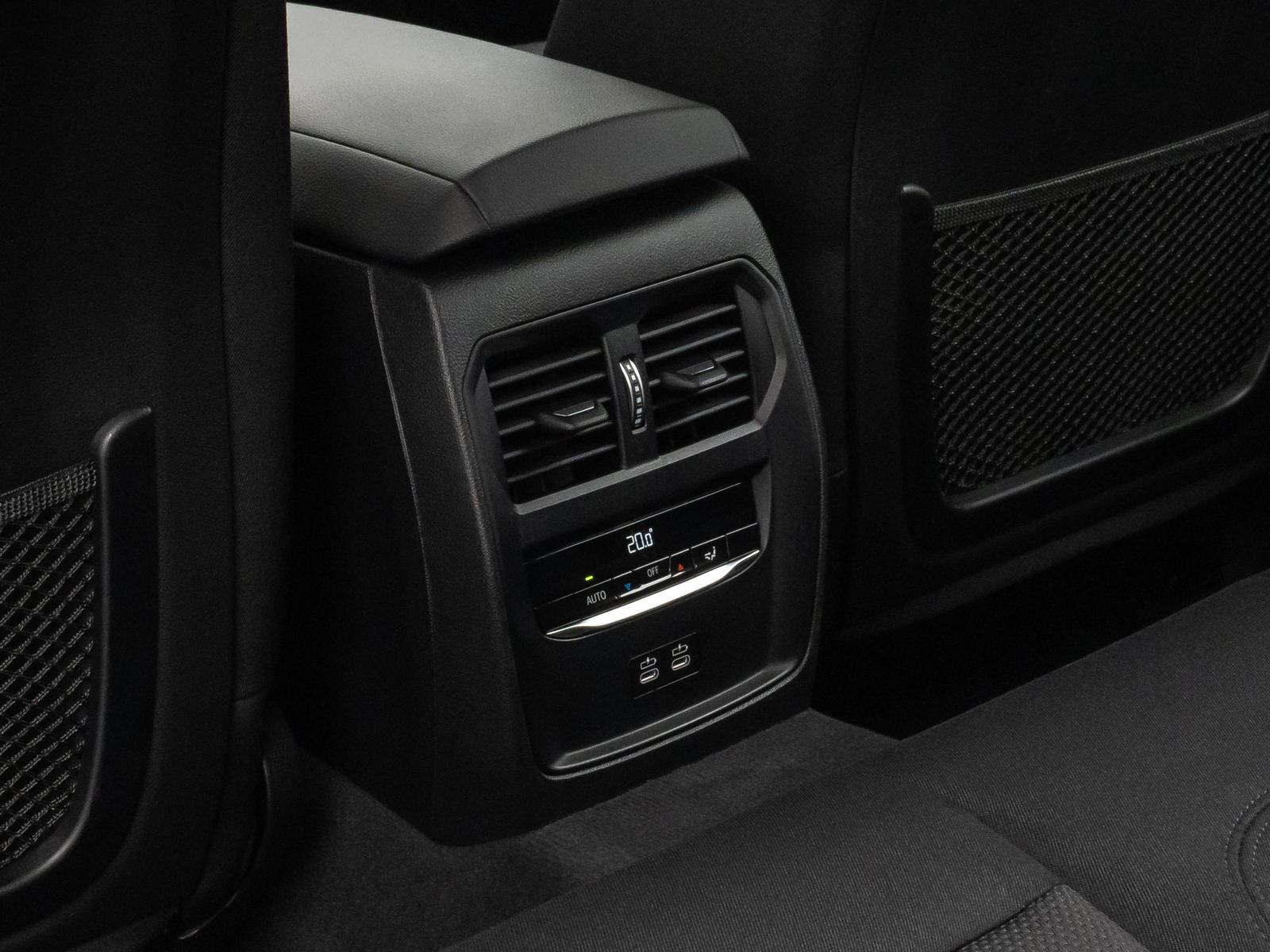 BMW 3 Series d Kamera DAB HUD Stop&Go DrivAssist Adapt.LED, миниатюра 30