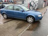 Audi A4 2.0 multitronic - Audi: Unfallwagen