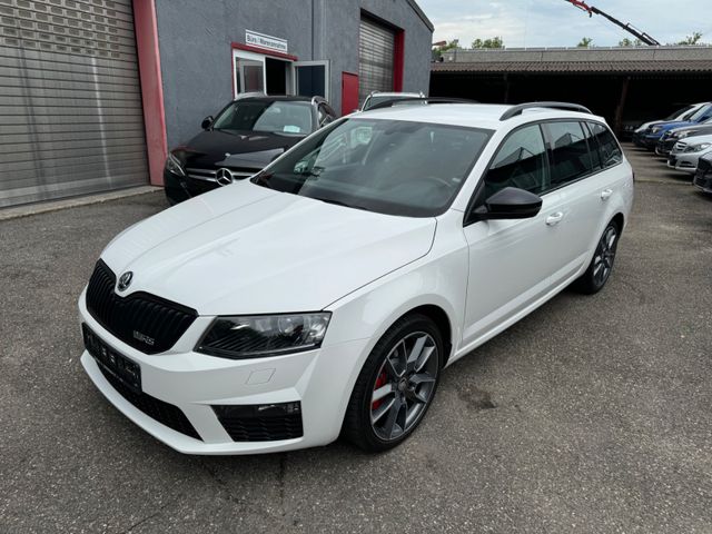 Skoda Octavia Combi RS 2.0 TDI DSG Xenon Navi PDC AHK