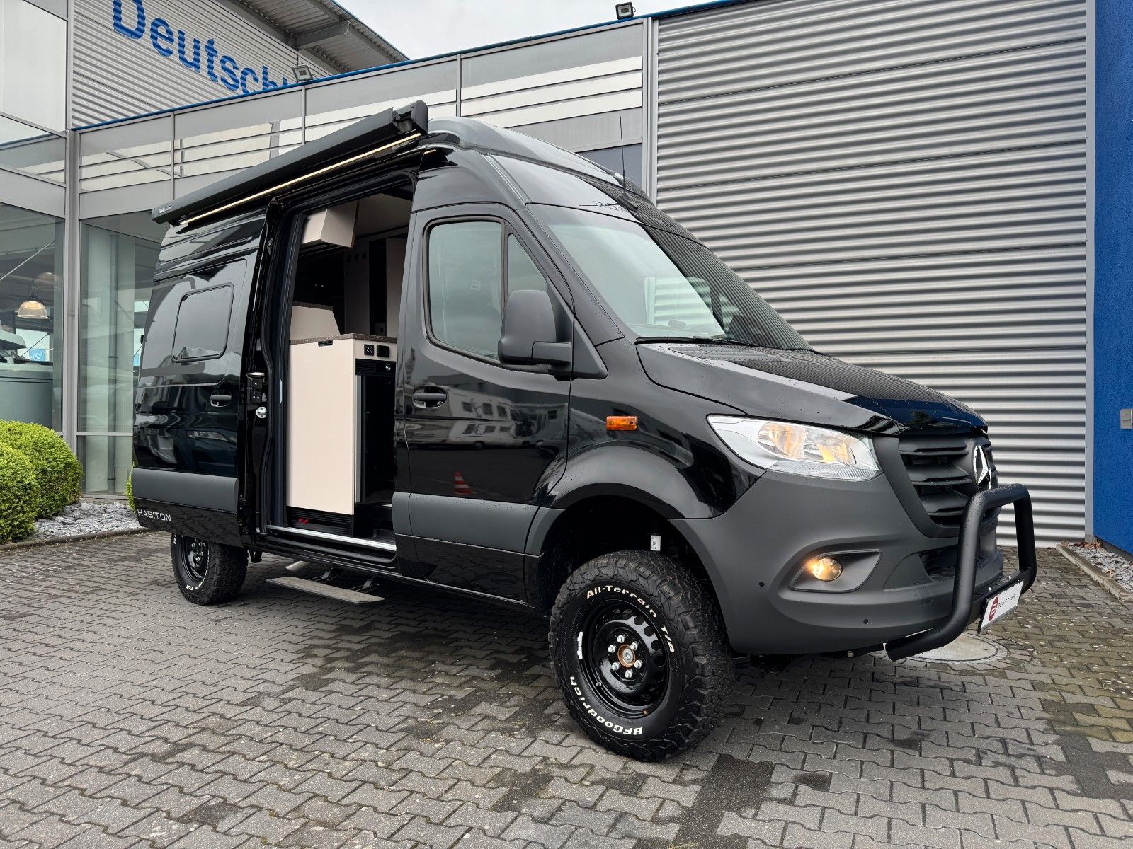 Fahrzeugabbildung Bürstner Habiton HMX 4x4 Schlafdach SIE SPAREN € 8.008,-!