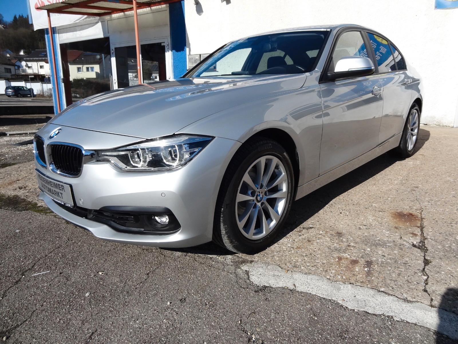 BMW 320i Advantage/LED/Navi/84TKM/Automatik/