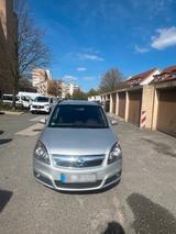 Opel Verkaufe meinen Opel Zafira B Sitzplätze7 - Opel Zafira Gebrauchtwagen in Lübeck