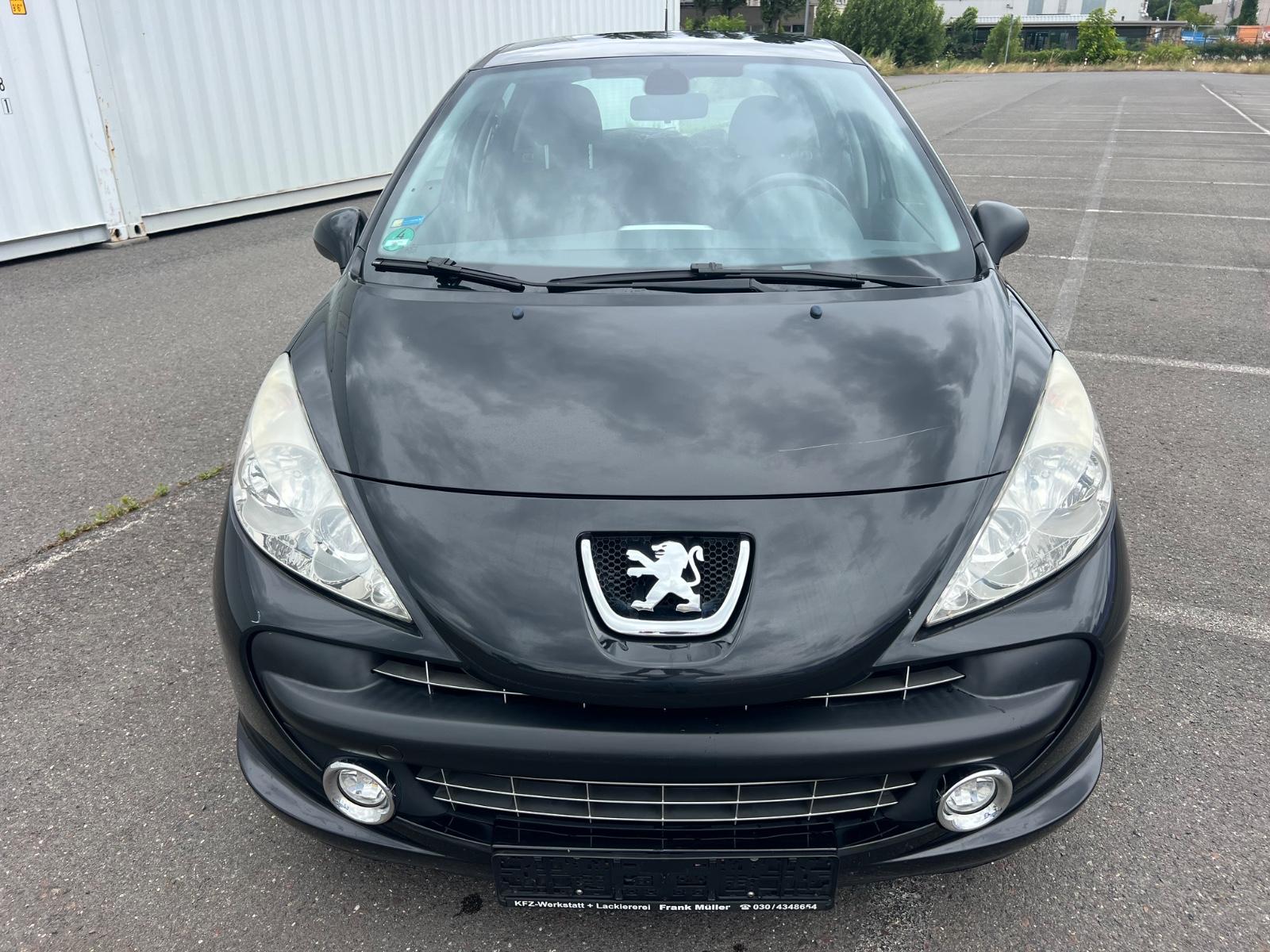 Peugeot 207 Tendance 95 VTi *1.Hand*