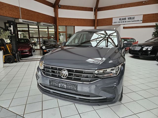 Volkswagen Tiguan 1.5 TSI Life UNITED LED AHK NAV RFK SH AC