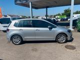 Volkswagen Golf Sportsvan VII Comfortline - Volkswagen: Comfortline