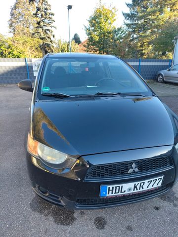 Mitsubishi Colt 1.1 -