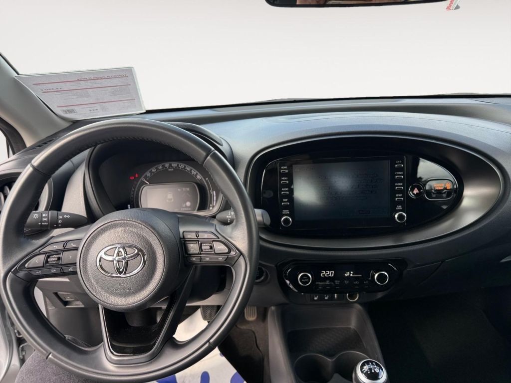 Fahrzeugabbildung Toyota Aygo X Play