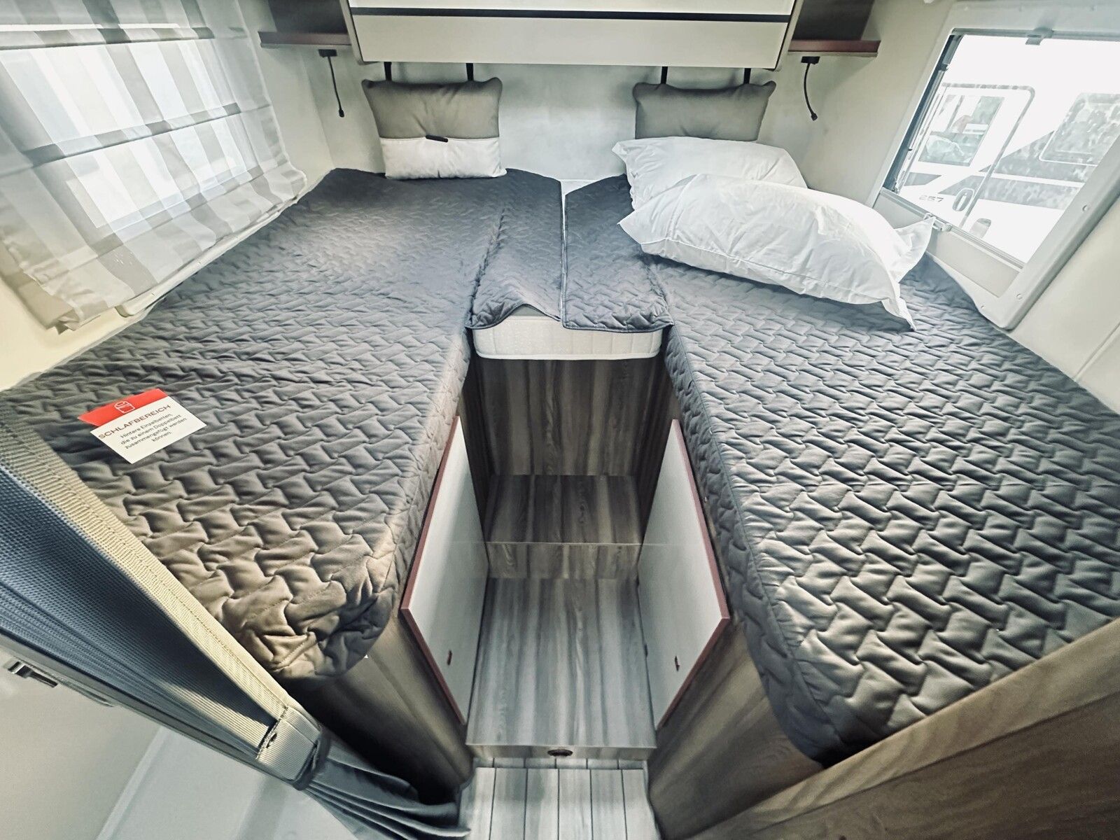 Fahrzeugabbildung Roller Team Kronos 287 TL Ford