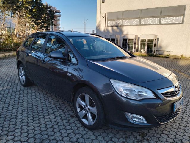 Opel Astra 1.4 Turbo 140CV Sports Tourer GPL Tec