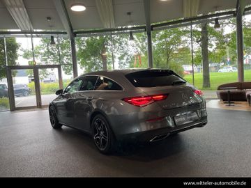 Mercedes CLA 200 Shooting Brake - 12