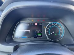 Fahrzeugabbildung Leaf VISIA 40kWh