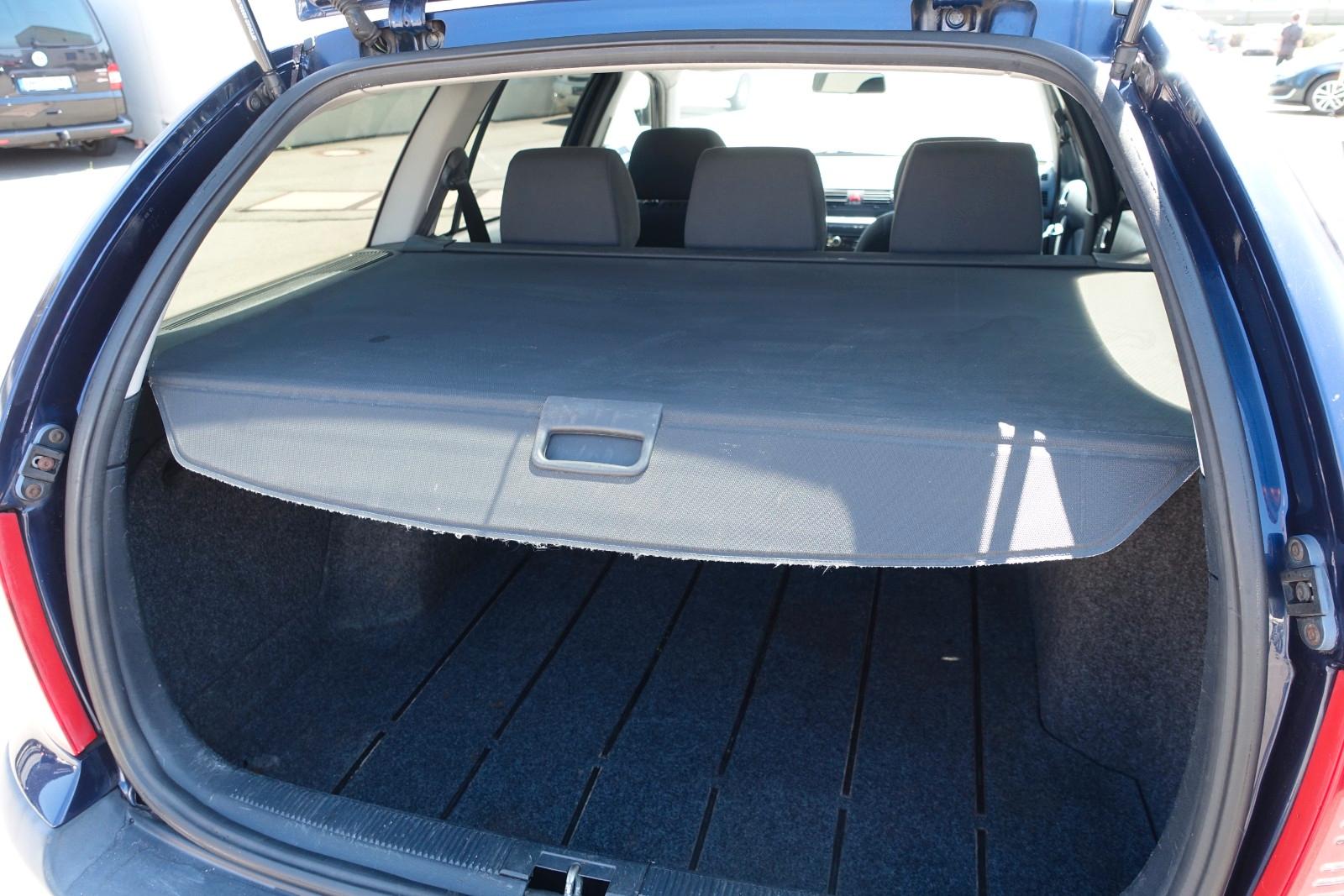Skoda Octavia 2004 — photo 18
