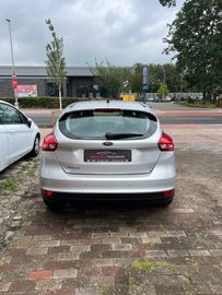 Ford Focus - 6