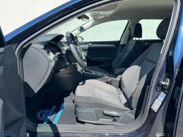 Volkswagen Passat Variant - 12