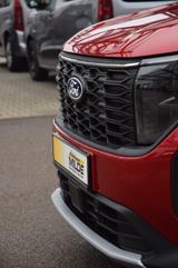 Ford Tourneo Courier Active SHZ NAVI ACC KAM 5J-GARAN - rote Ford Tourneo Courier