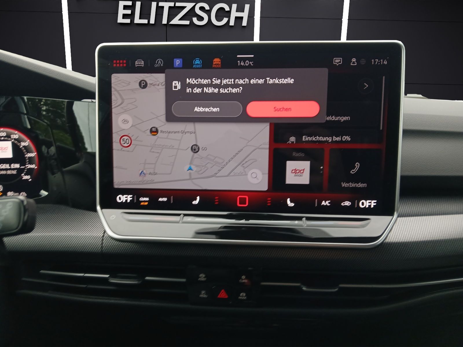 Fahrzeugabbildung Volkswagen Golf VIII GTI DSG Matrix AHK Navi Harman AID ACC