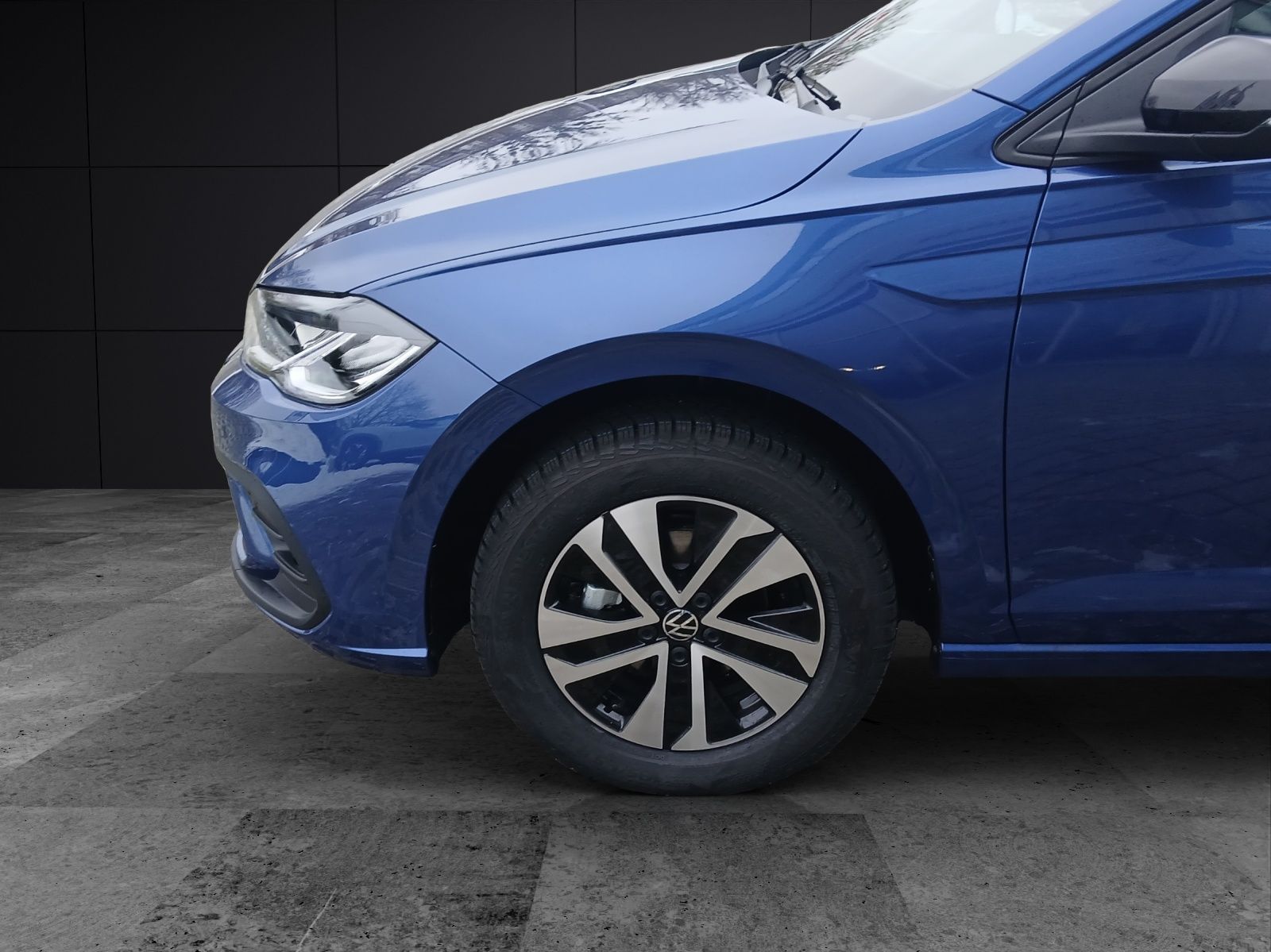 Fahrzeugabbildung Volkswagen Polo Energy TSI DSG LED ACC SH RearView AppConne