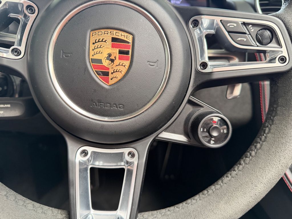PORSCHE 718 Boxster/GTS 4.0/APPROV/GTS PAKET/BOSE/SP.CHR PORSCHE 718 Boxster/GTS 4.0/APPROV/GTS PAKET/BOSE/SP.CHR