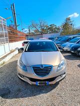 Lancia Delta 1.6 MJT 120cv Automatica - silberne Lancia Delta