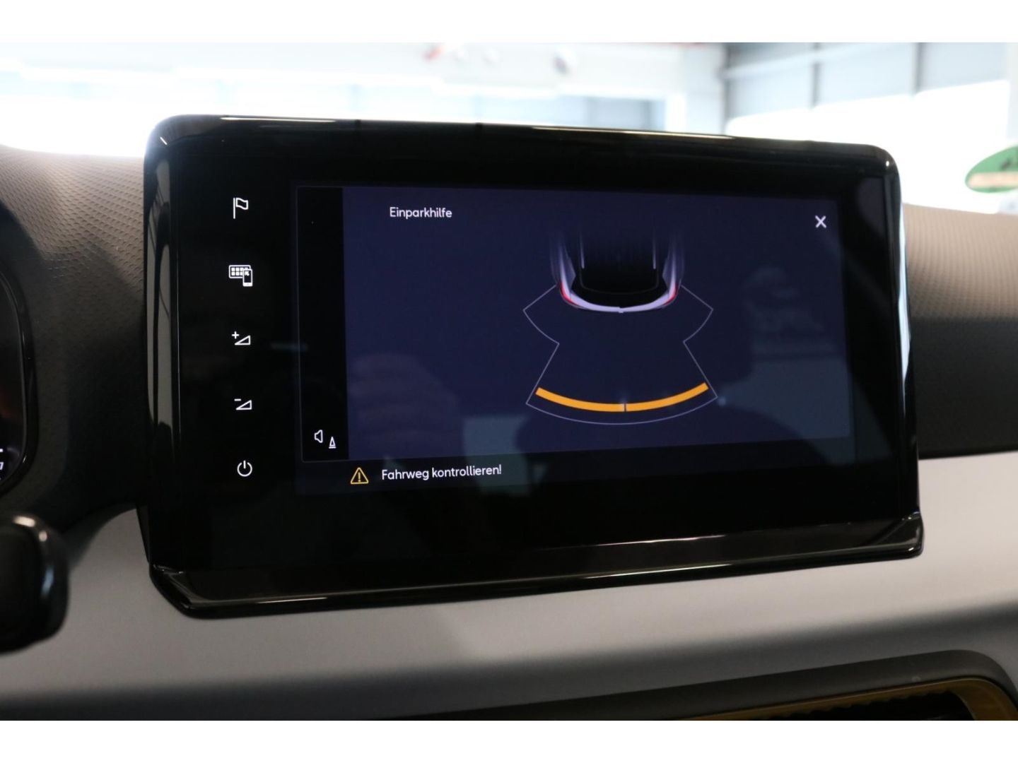 Fahrzeugabbildung SEAT Arona Road Edition Tempo Navi DAB LED PDC SHZ