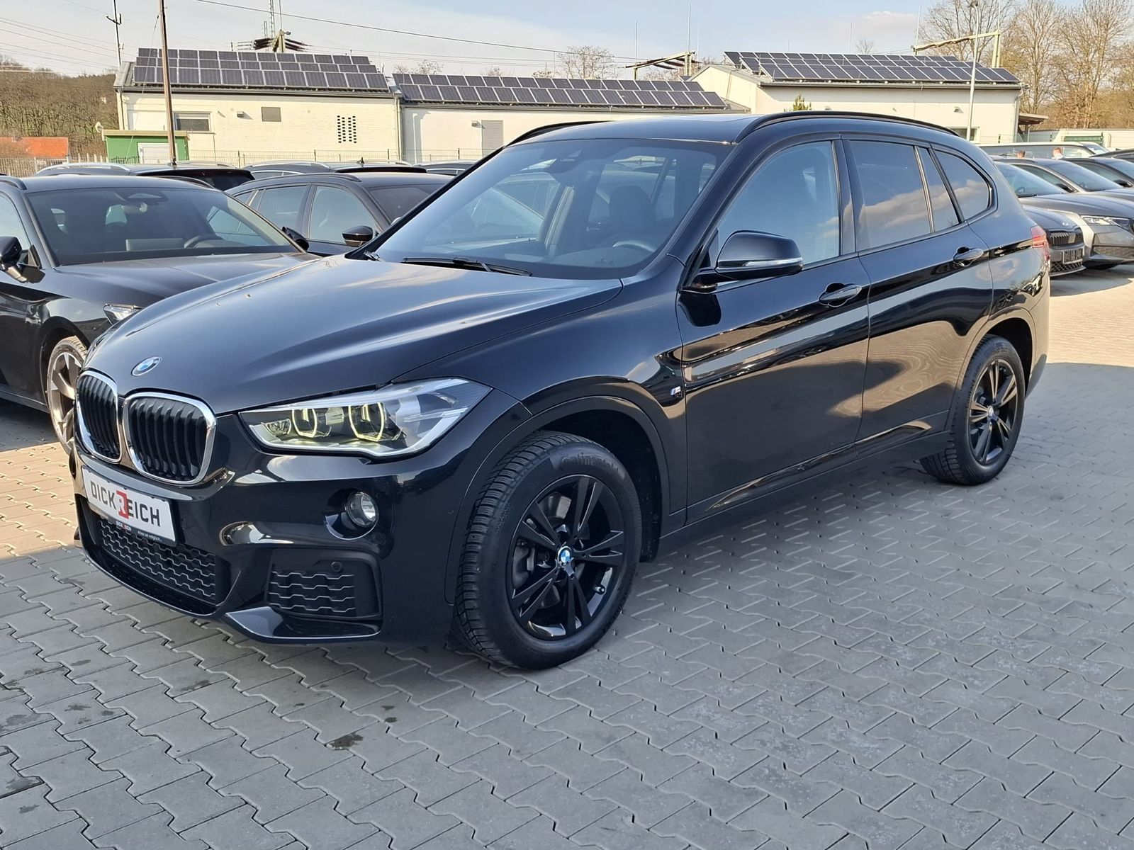 Fahrzeugabbildung BMW X1 xDrive 20 d M Sport PANO*LED*ACC*H&amp;K*HUD*AppC