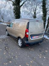 Dacia Dokker Blue dCi 75 Essential Essential - Dacia Dokker: Dci
