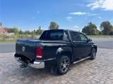 Volkswagen Amarok Aventura V6 - Volkswagen Amarok: Schwarz