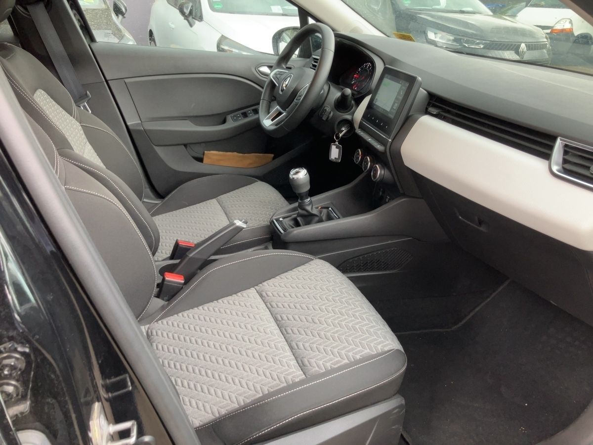 Renault Clio - Bild 8