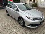 Toyota Auris Touring Sports Hybrid Design Edition - Toyota Auris mit Hybrid-Antrieb: Kombi