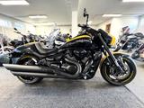 Suzuki M 1800 VZR Intruder nur 5.400 km! BLACK EDITION - Offers