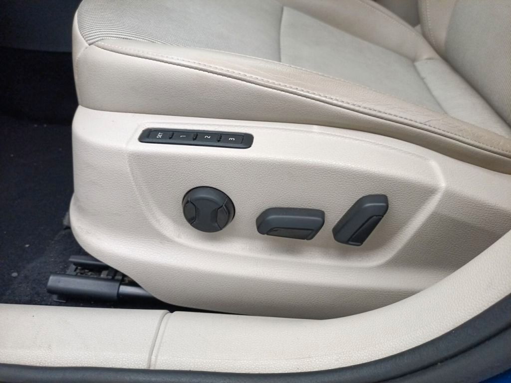 Fahrzeugabbildung SKODA Octavia Combi Style 1.5TSI LED/NAVI/SHZ/AHK