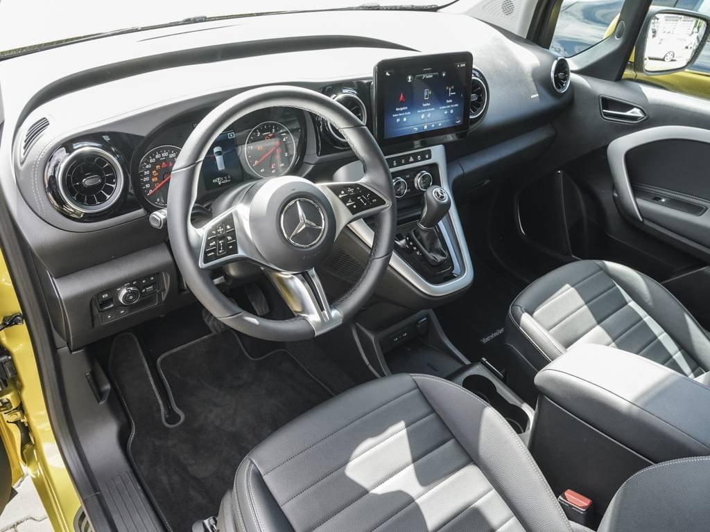 Mercedes-Benz T 180d Progressive MBUX LED Kamera KEYLESS-GO 7G