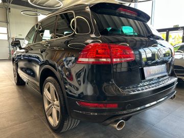 MYAUTOCENTER – Gebraucht- und Jahreswagen mit Werkstattservice in Pfaffenhofen Volkswagen Touareg V6 TDI BMT *R-Line*AHK*PANO*BI-XENON*