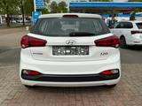 Hyundai i20 Select - Hyundai i20 in Oldenburg