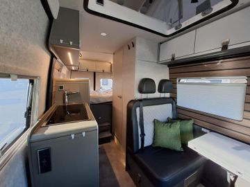 HYMER  ERIBA  HYMERCAR Grand Canyon S CrossOver 4x4 Winterpaket AHK 