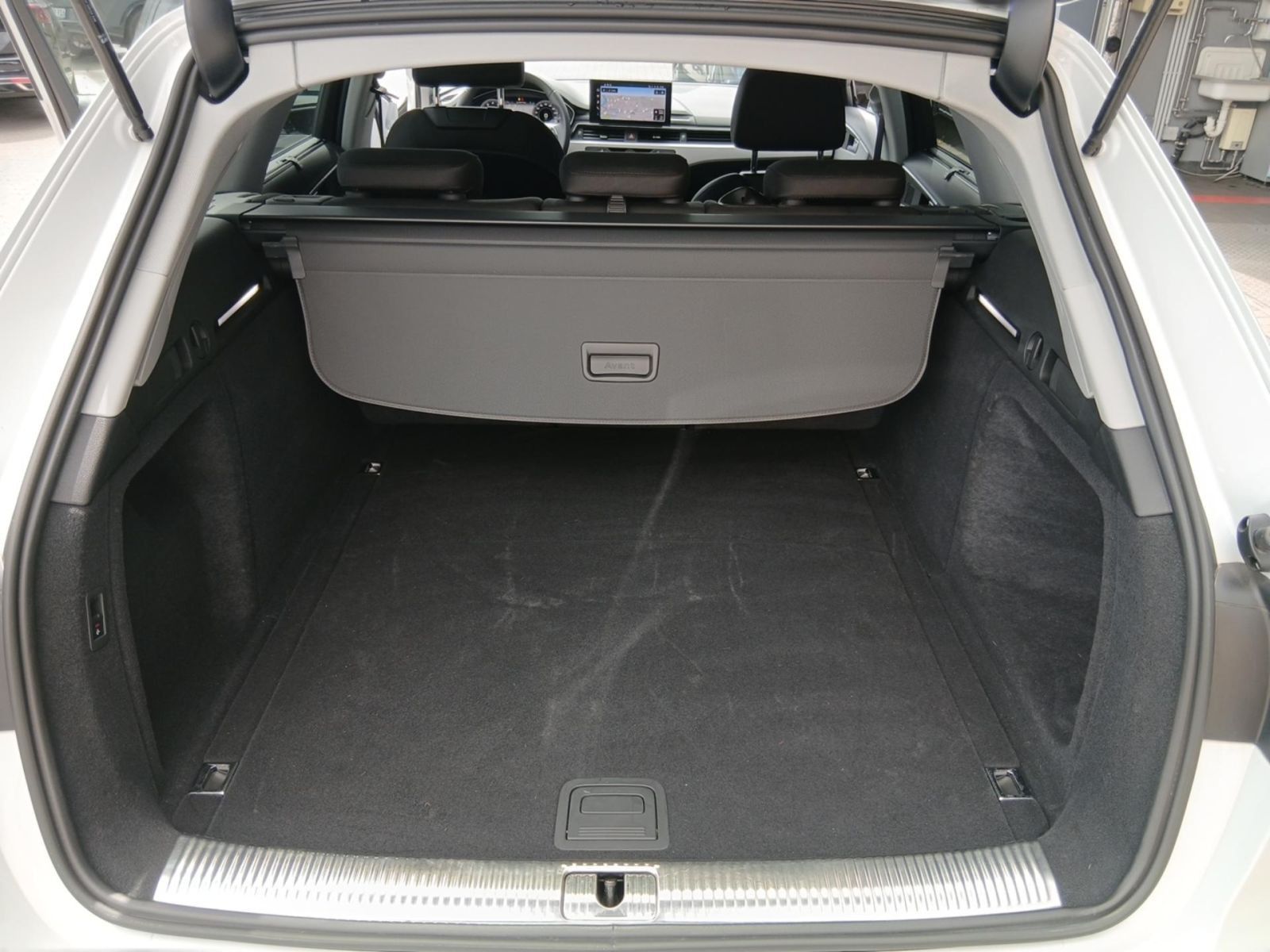 Audi A4 - Bild 22