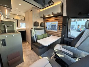 HYMER ERIBA HYMERCAR Grand Canyon S CrossOver 4x4 Winterp. AHK Solar