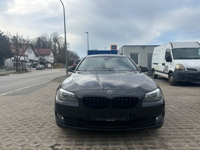 BMW 530 d xDrive Lim.*Xenon*PDC*Navi*KlimaA*Temp*