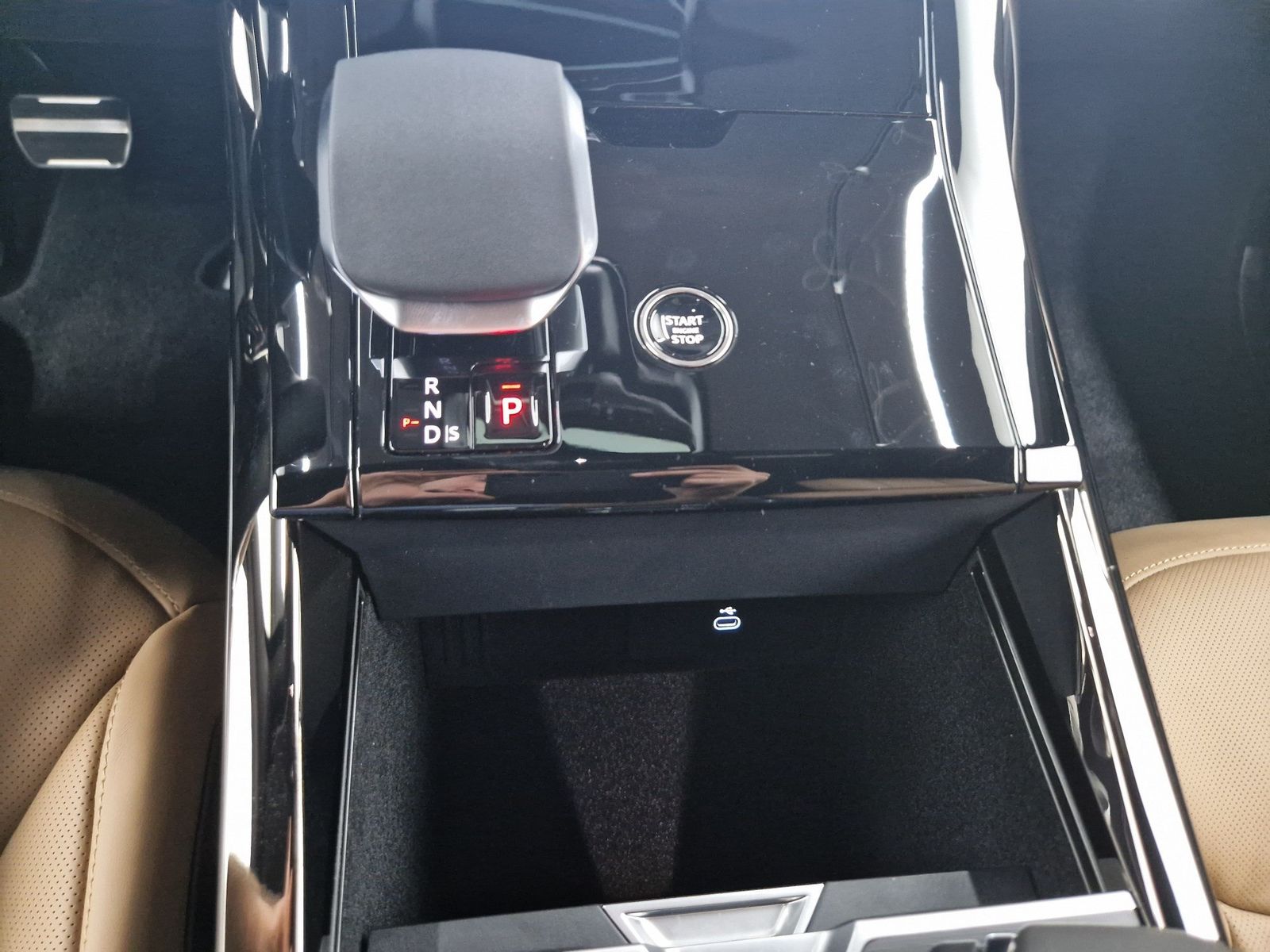 LAND ROVER Range Rover Sport  D350 Autobiography Black AHK – Bild 19