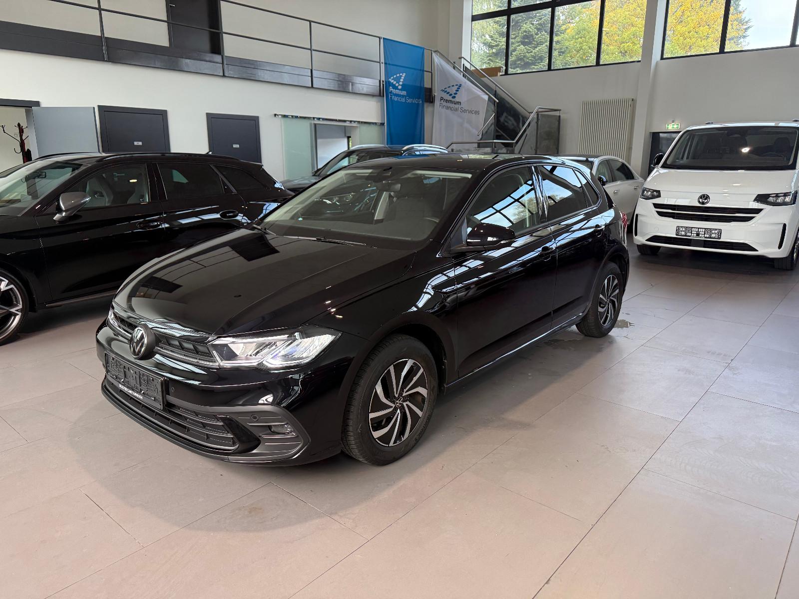 Volkswagen Polo VI Life 1.0 TSI DSG AID/LED/PDC/LANE/FRONT