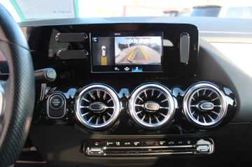 Fahrzeugabbildung Mercedes-Benz B 250 e Edition 2020 AMG