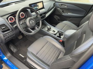 Nissan Qashqai 1.3DIG-T TEKNA 4X4 158PS BOSE+NAVI+SHZ