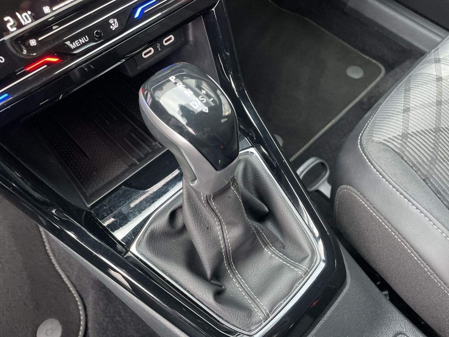 Volkswagen T-Cross - Bild 19