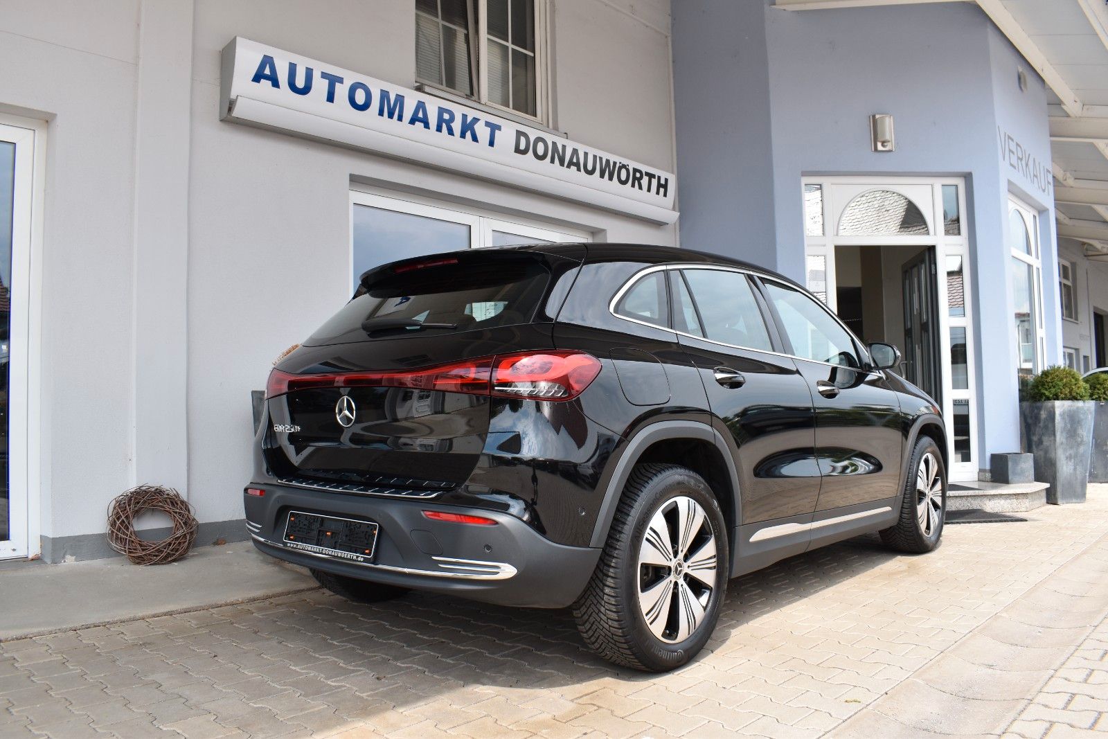 Mercedes-Benz EQA EQA 250+ Progressiv Distronic LED Advanced + foto 5