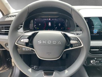 Skoda Kamiq 1.0 TSI DSG Tour *MATRIX*NAVI*KESSY*2xPDC*