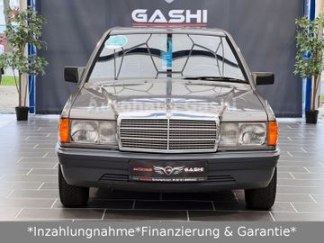 Fahrzeugabbildung Mercedes-Benz 230*1.Hand*Oldtimer H-Kennzeichen*5.Gang*Servo*