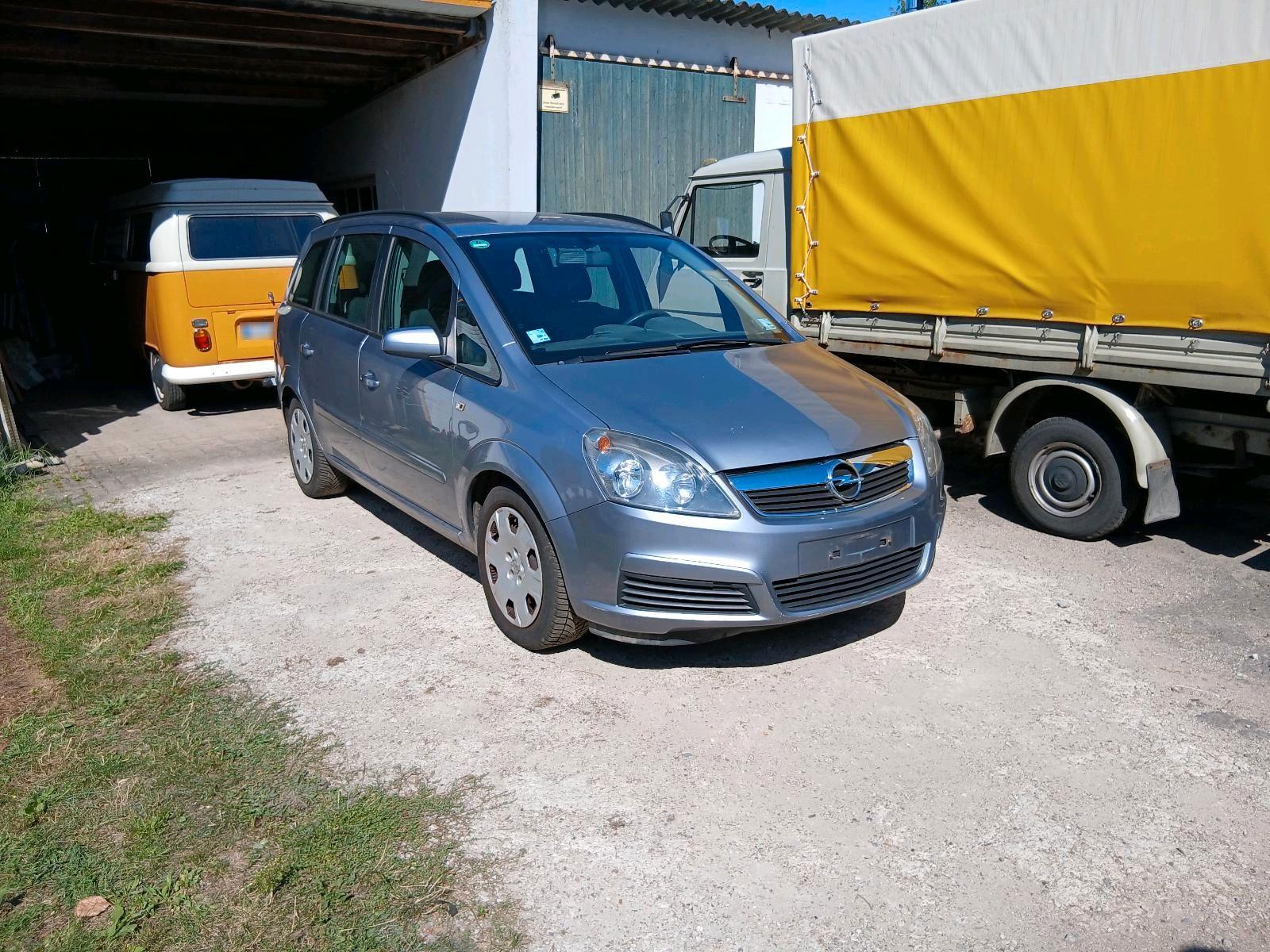 Opel Zafira