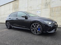 VW Golf VIII R 4Motion Matrix DAB Harman-Kardon